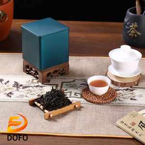 Daphne Cinnamon Da Hong Pao Oolong tea