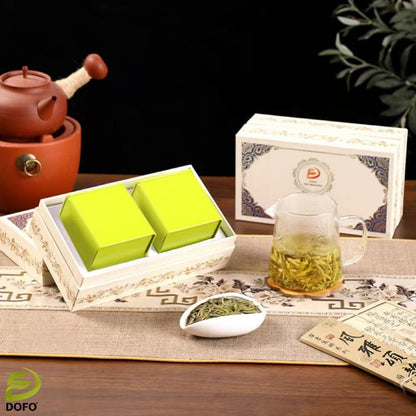 Premium Dragon Well (Longjing) Green Tea