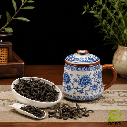 A box of Value Da Hong Pao Rock Oolong Tea（3oz/85g）and A Teacup Set