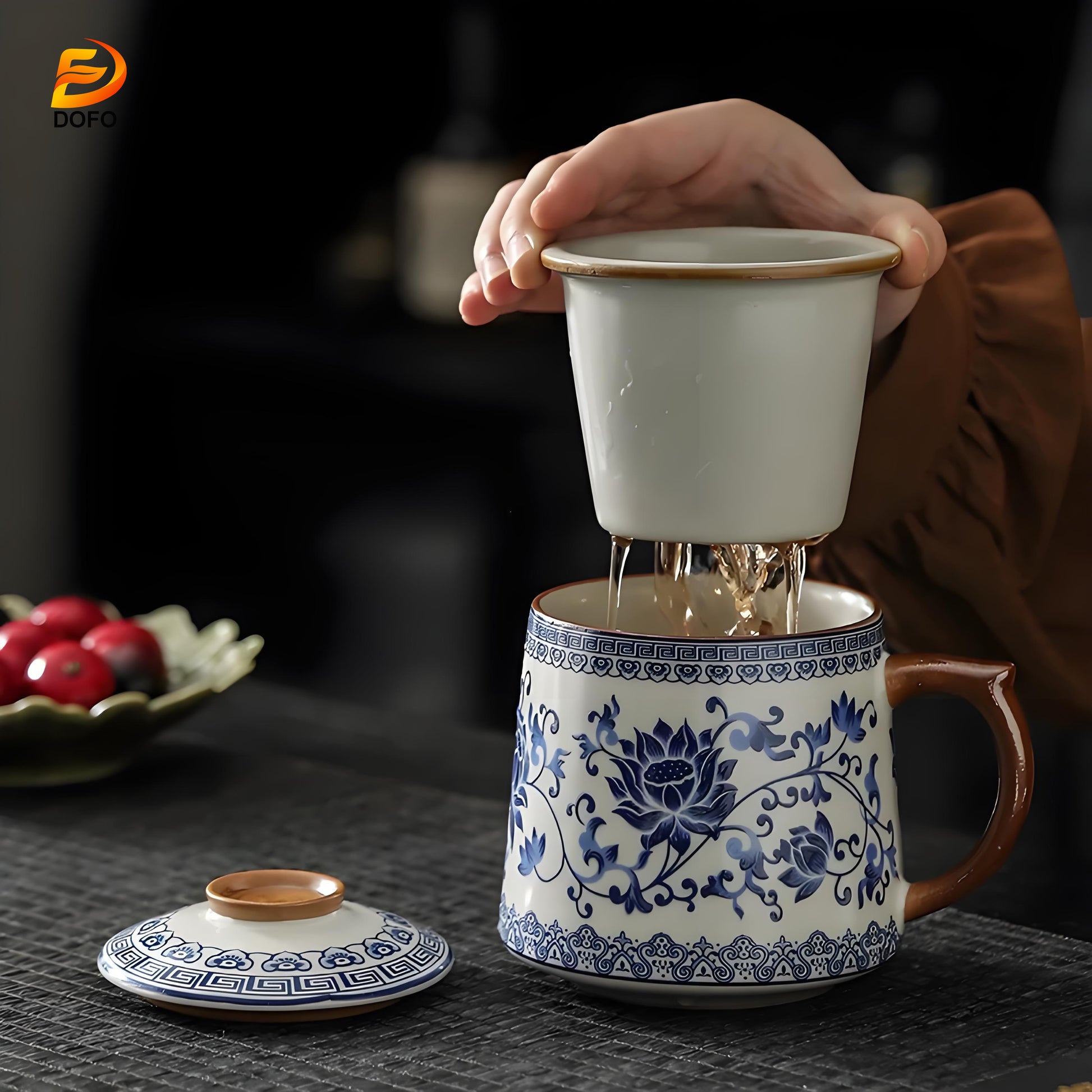 Blue and white Ru kiln office teacup mug