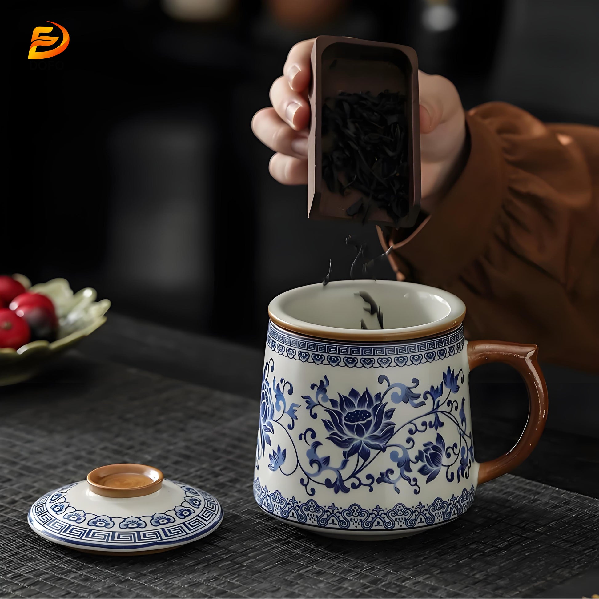 Blue and white Ru kiln office teacup mug