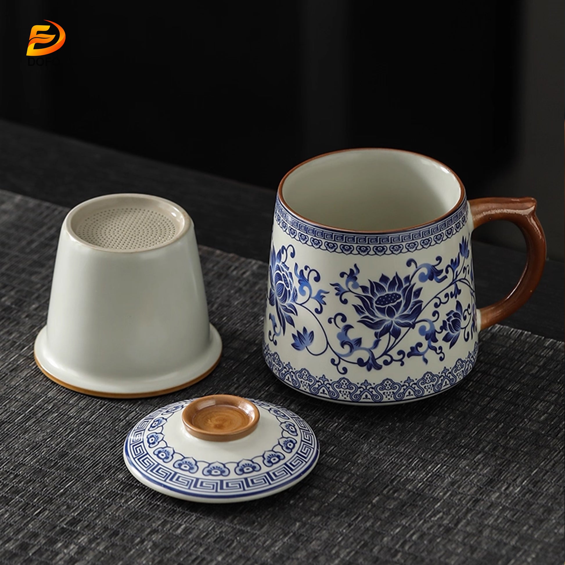 Blue and white Ru kiln office teacup mug