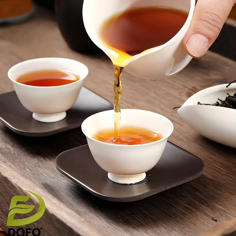 Yunnan Gold (Dian Hong) Black Tea8