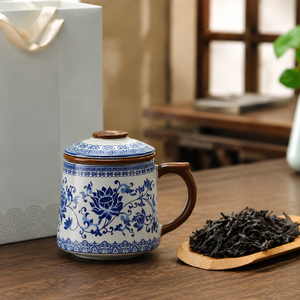 teaset_and_zhengshanxiaozhong